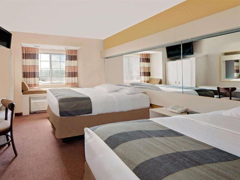 Microtel Inn & Suites By Wyndham ג'ופלין מראה חיצוני תמונה