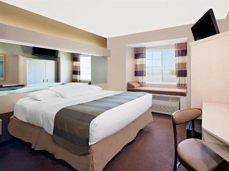 Microtel Inn & Suites By Wyndham ג'ופלין מראה חיצוני תמונה