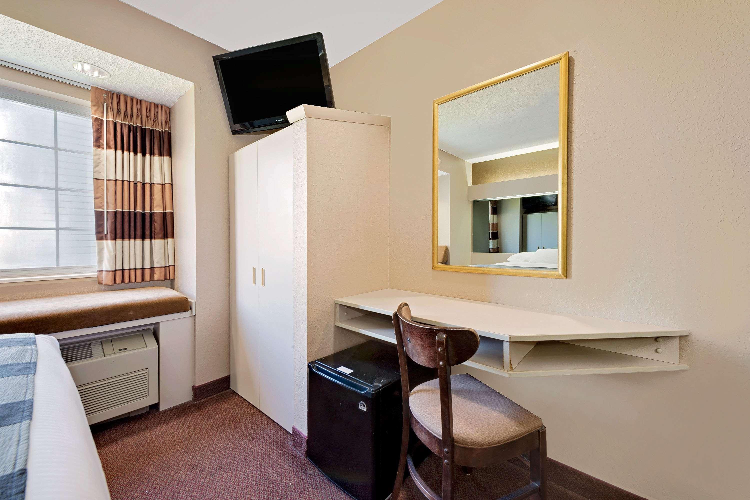 Microtel Inn & Suites By Wyndham ג'ופלין מראה חיצוני תמונה