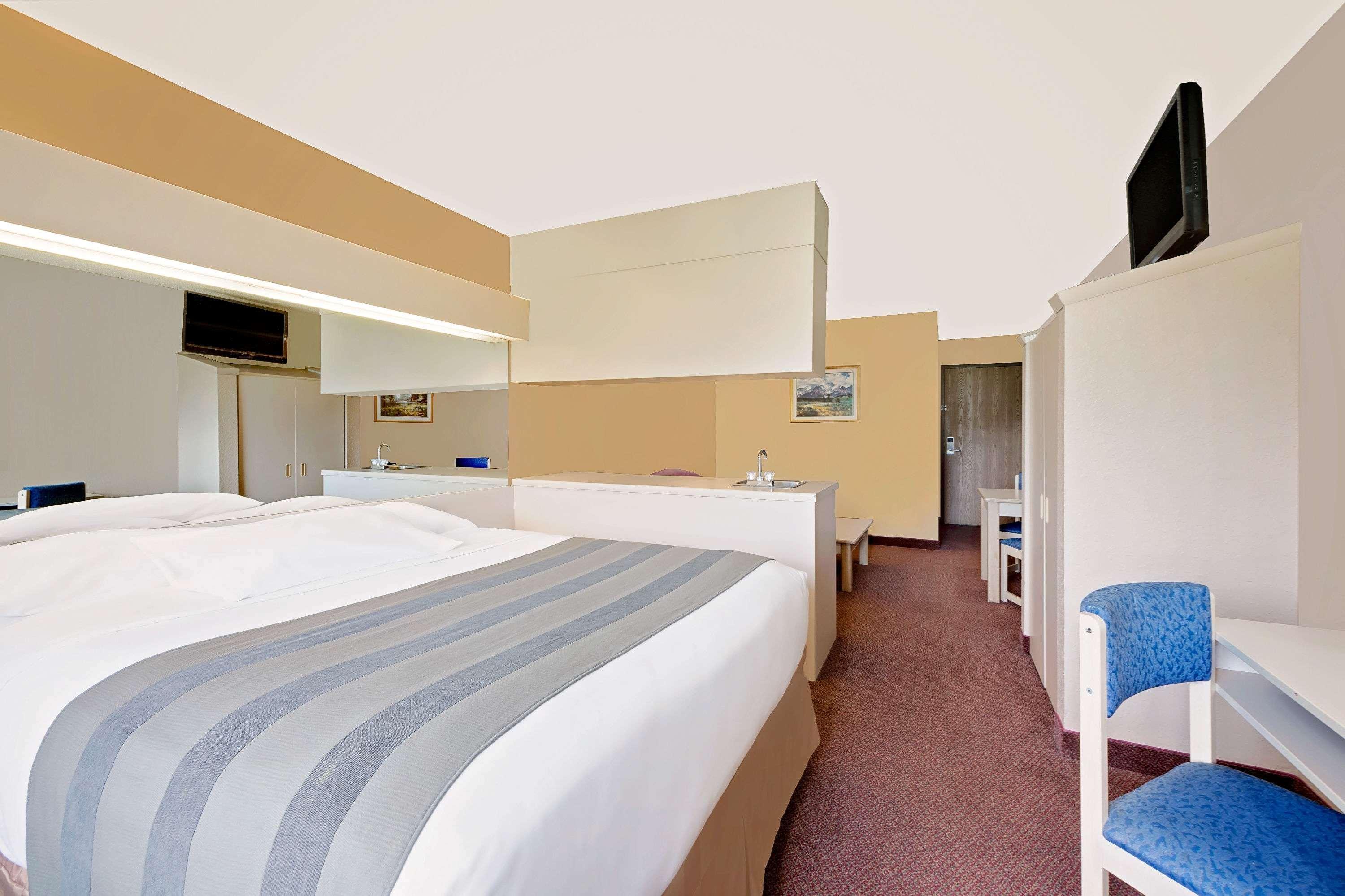 Microtel Inn & Suites By Wyndham ג'ופלין מראה חיצוני תמונה