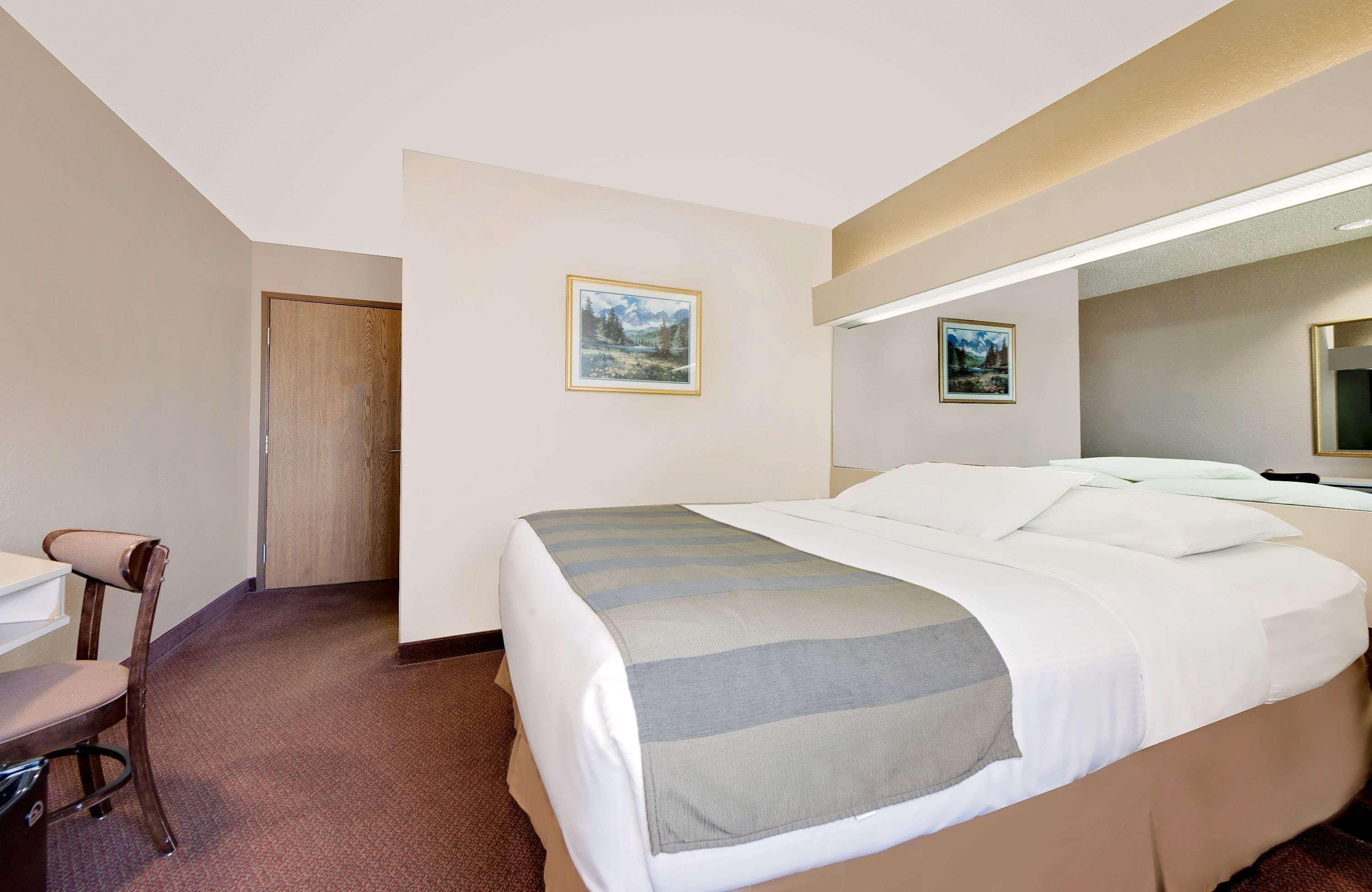Microtel Inn & Suites By Wyndham ג'ופלין מראה חיצוני תמונה